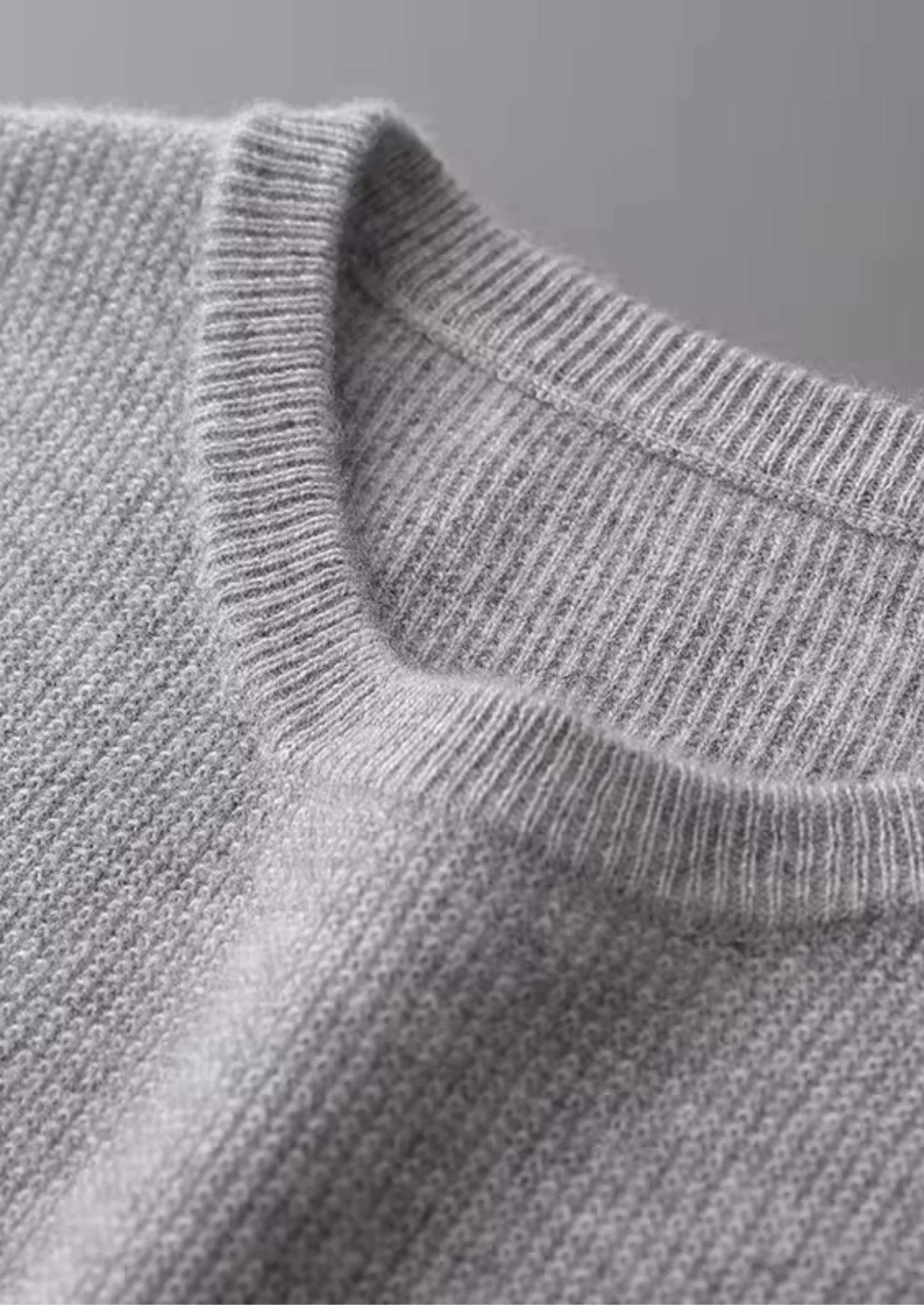 MERINO CREWNECK VEST